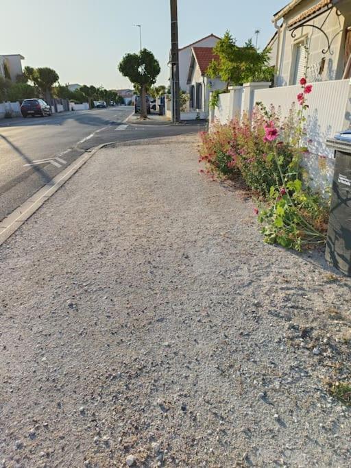 Charmante Maisonnette Proche Plage Châtelaillon-Plage Extérieur photo